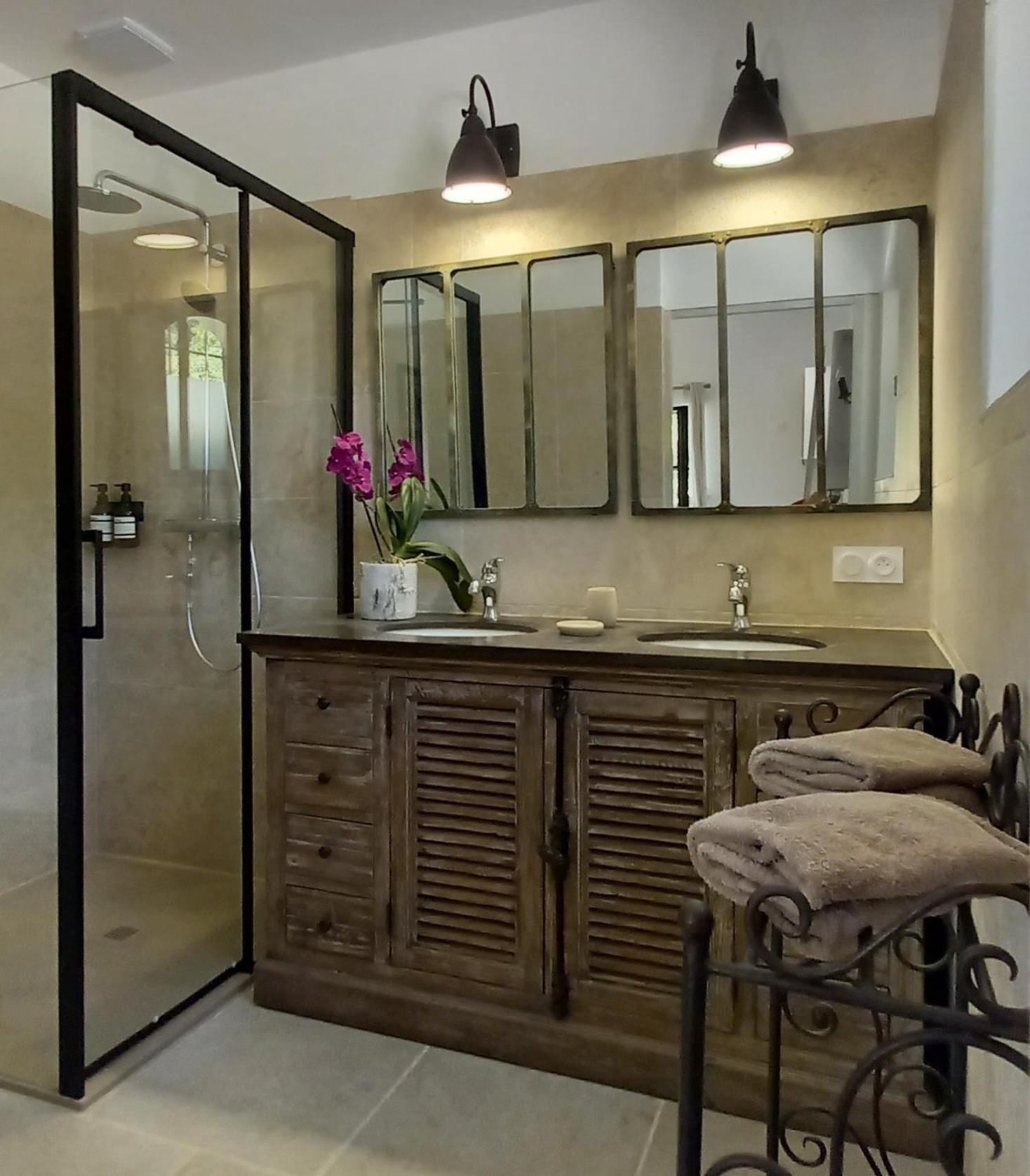 Au Temps Pour Vous Otel Le Castellet  Dış mekan fotoğraf